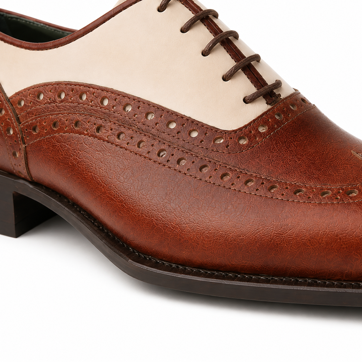Two-Tone Leather Brogue Oxford Shoes