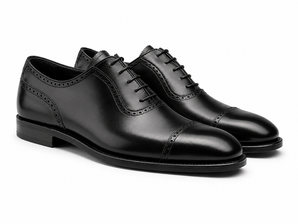 Noir Cap-Toe Oxford Shoes