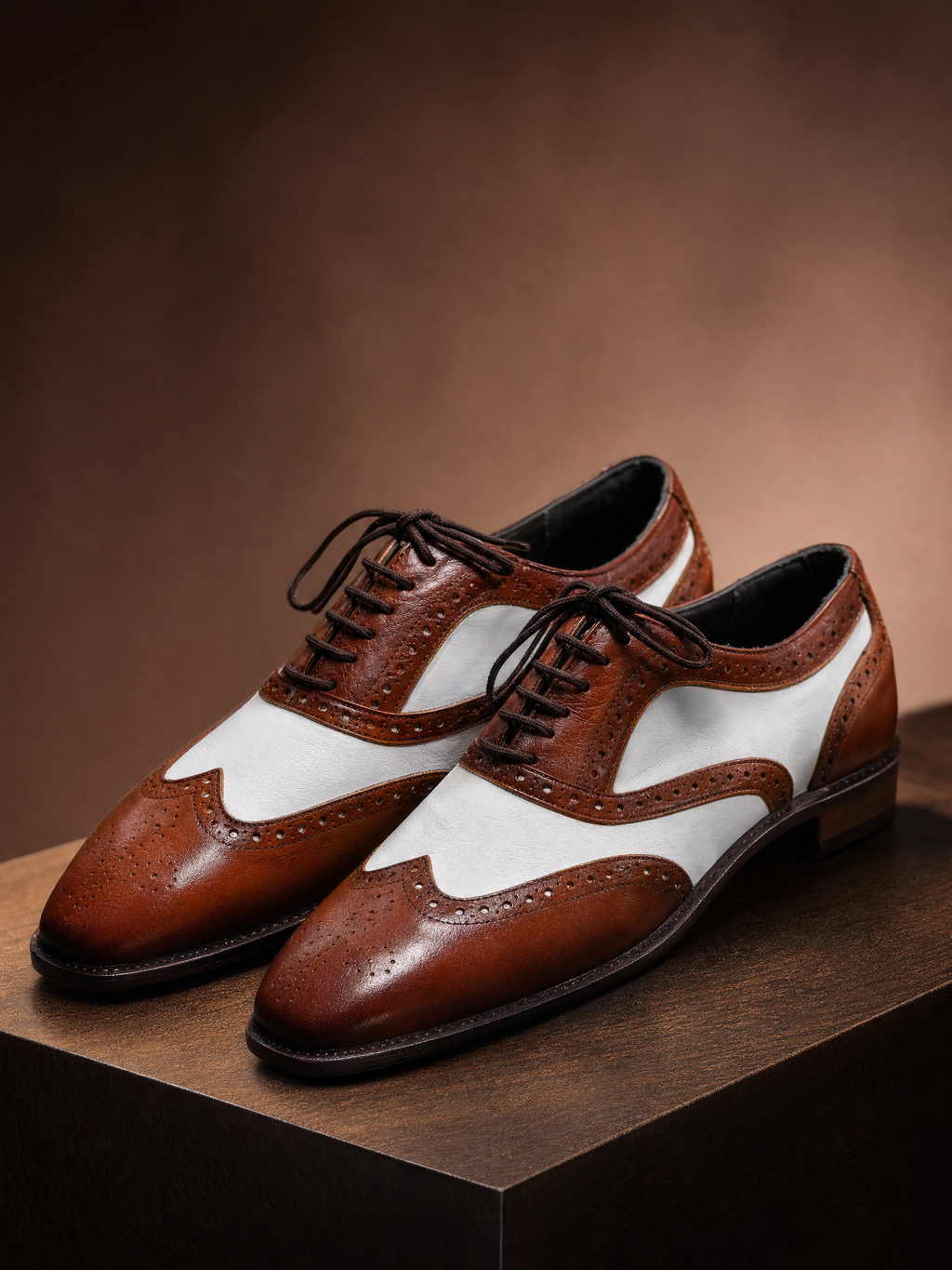Two-Tone Oxford Wingtips