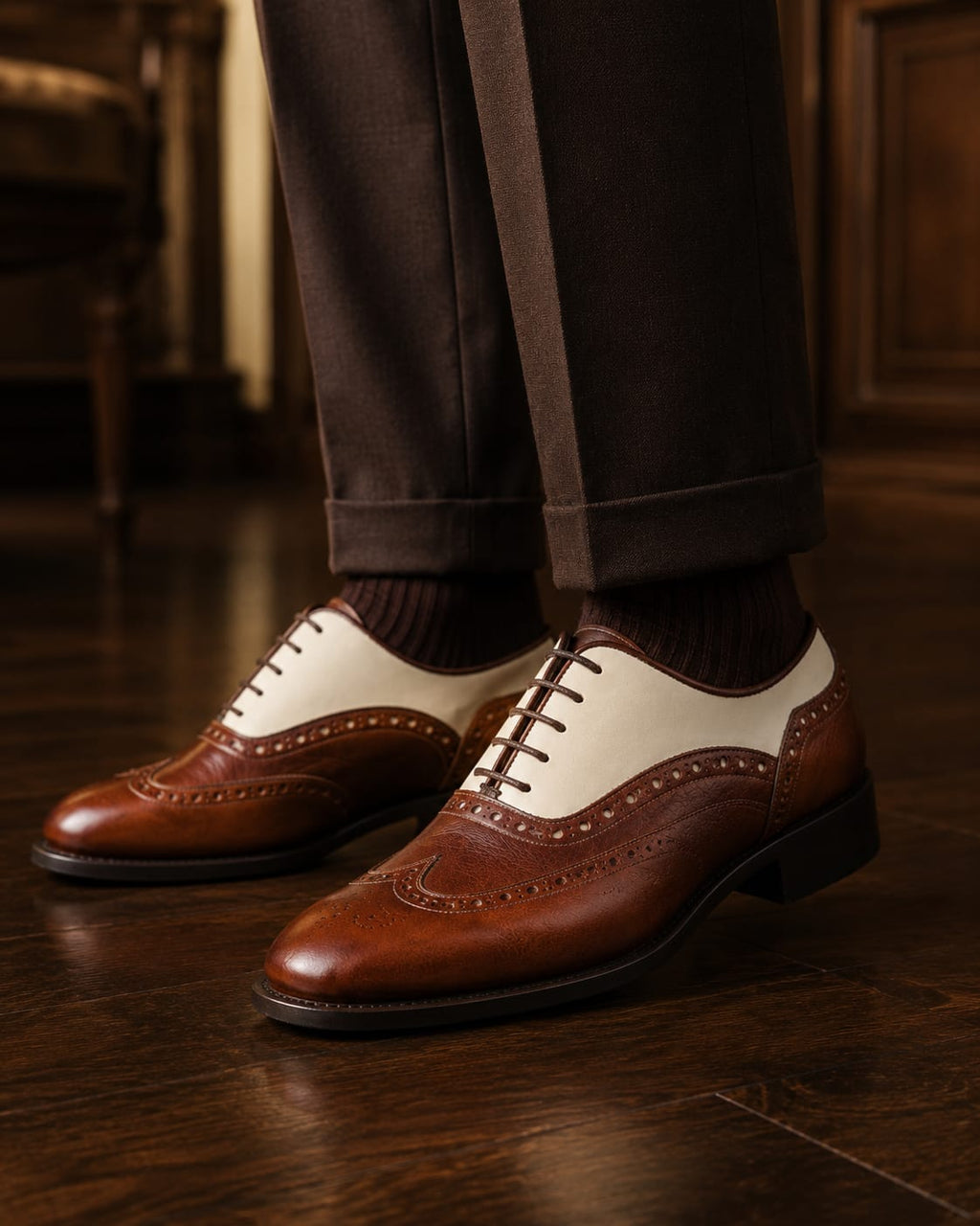 Two-Tone Leather Brogue Oxford Shoes